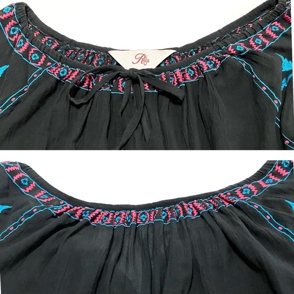 Roja Black Embroidered Tunic Top Blouse Size Medium Boho Peasant Floral - Picture 11 of 15